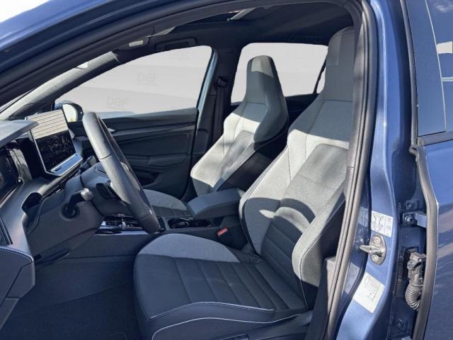 Volkswagen Golf image 9