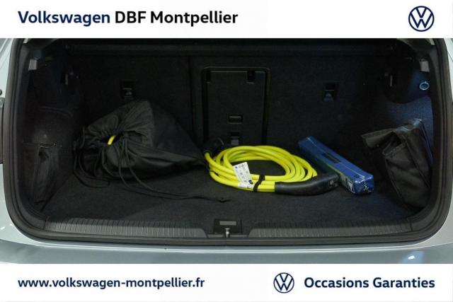 Volkswagen Golf image 6