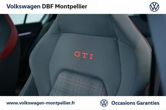 Volkswagen Golf image 8