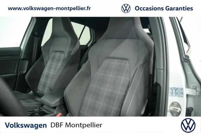 Volkswagen Golf image 7