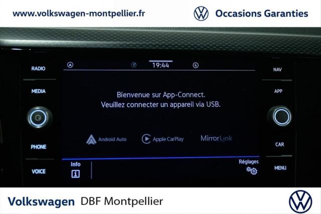 Volkswagen T-Cross image 9