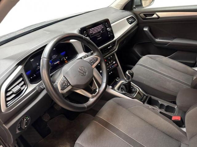 Volkswagen T-Roc image 3