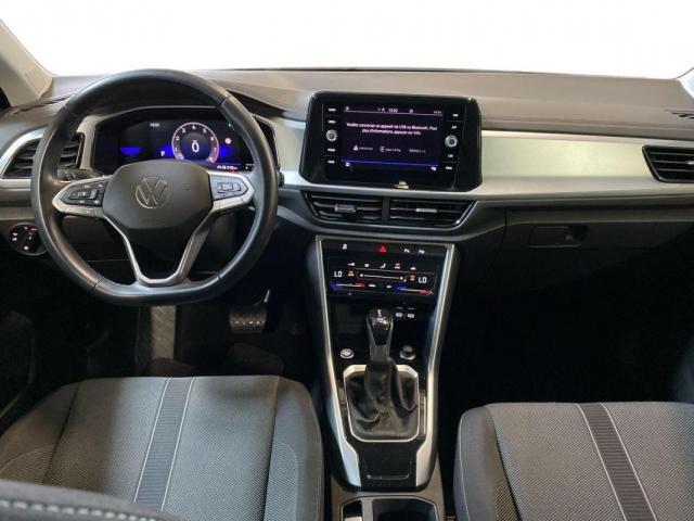 Volkswagen T-Roc image 9