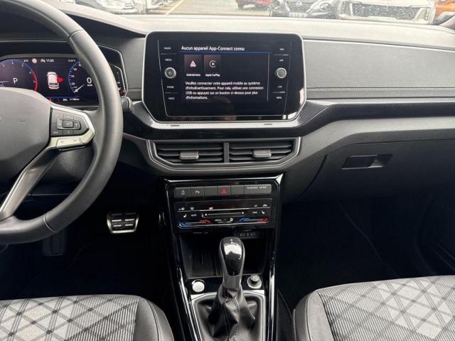 Volkswagen T-Cross image 9