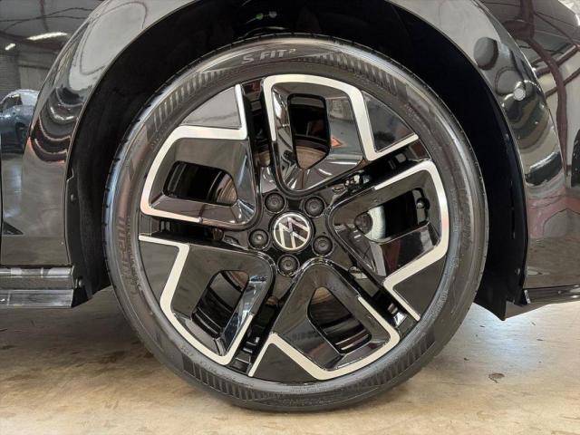 Volkswagen Golf image 1