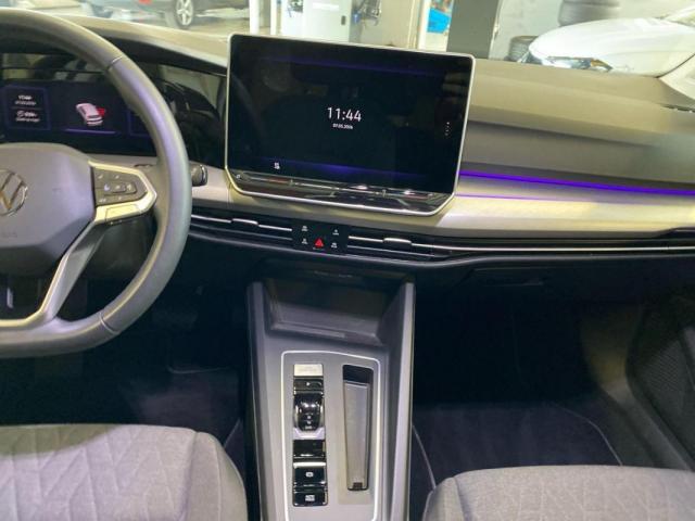 Volkswagen Golf image 5