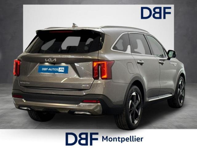 Kia Sorento image 6
