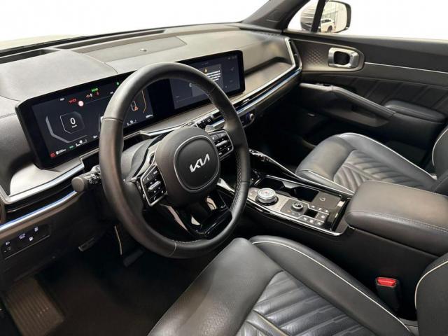 Kia Sorento image 9
