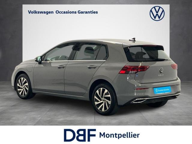Volkswagen Golf image 8