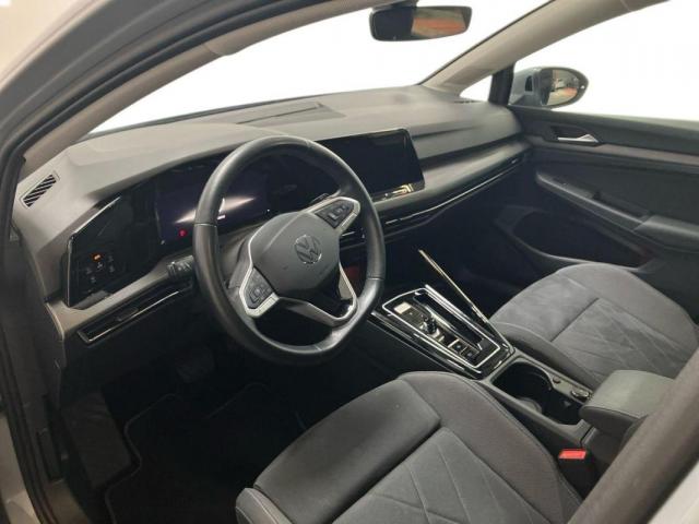 Volkswagen Golf image 6