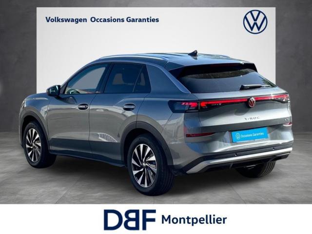 Volkswagen T-Roc image 6
