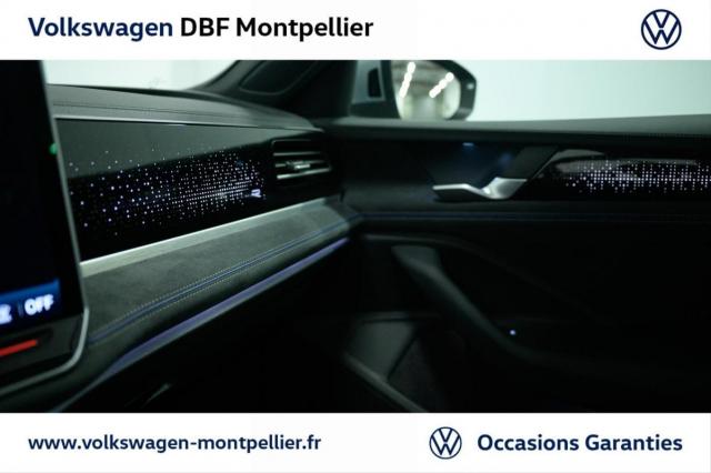 Volkswagen Passat image 3
