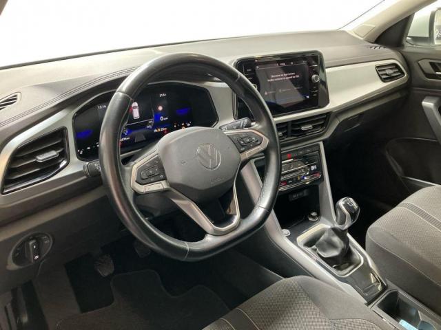 Volkswagen T-Roc image 5
