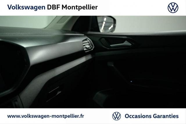 Volkswagen T-Cross image 2