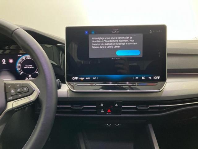 Volkswagen Golf Sw image 9