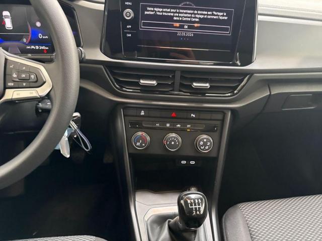 Volkswagen T-Roc image 2