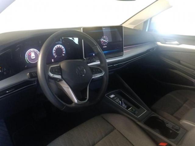 Volkswagen Golf image 5