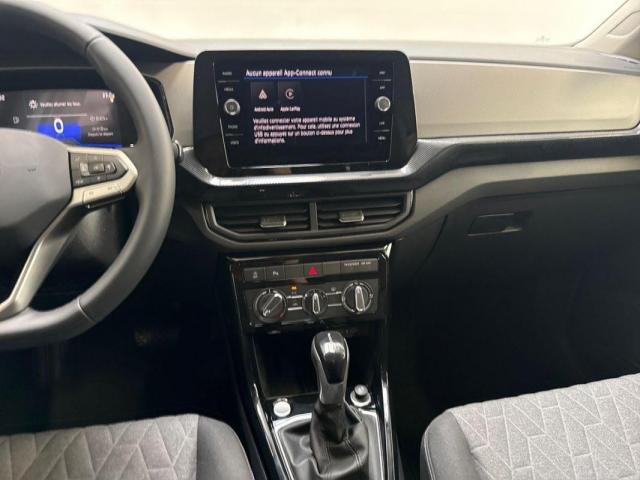 Volkswagen T-Cross image 8