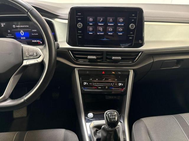 Volkswagen T-Roc image 3