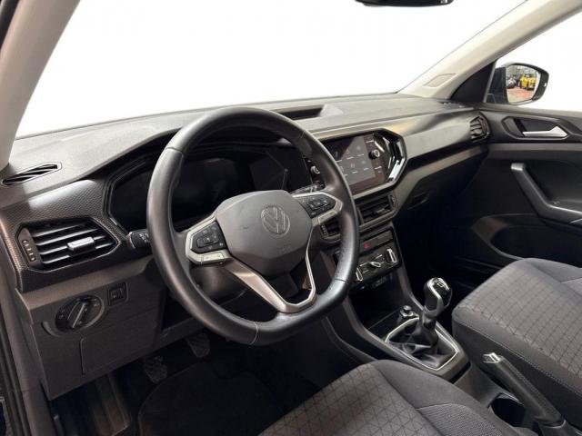Volkswagen T-Cross image 3