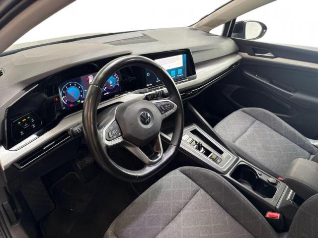 Volkswagen Golf image 2