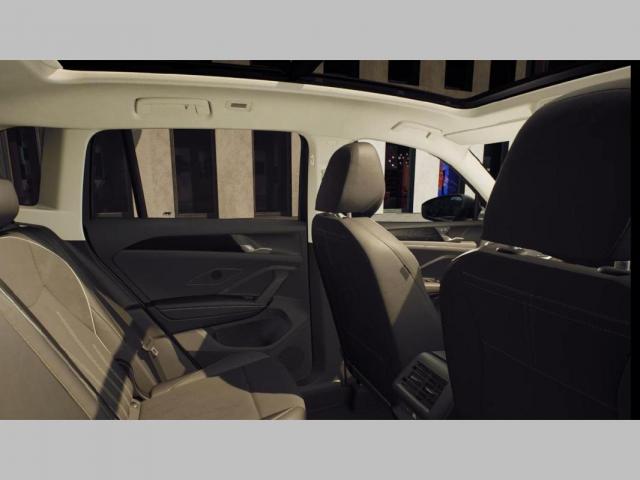 Volkswagen Tiguan image 5