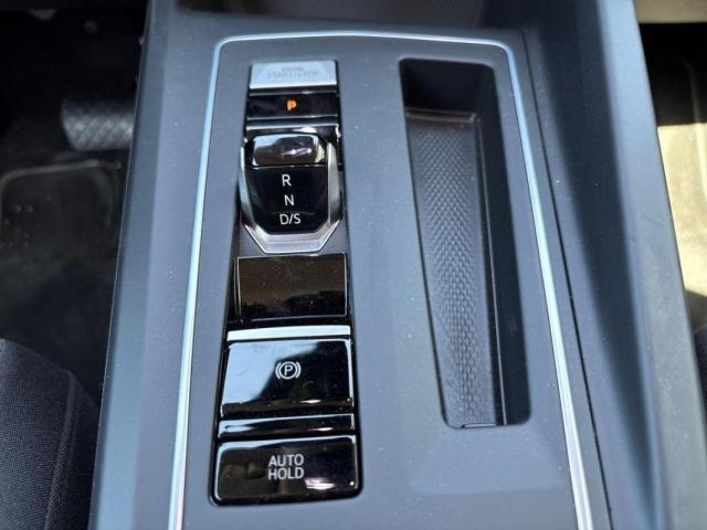 Volkswagen Golf image 9