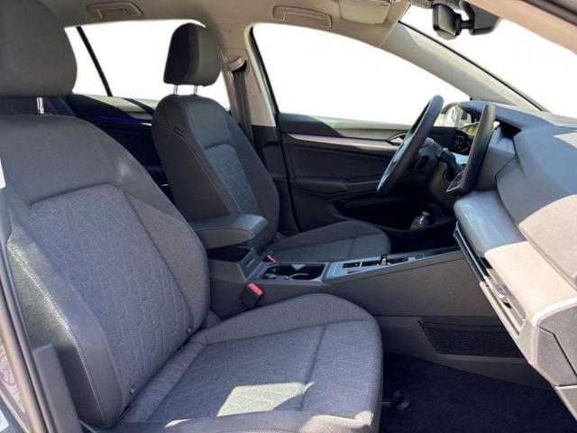 Volkswagen Golf image 8