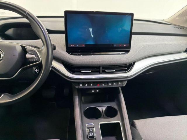 Skoda Enyaq image 7