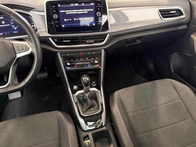 Volkswagen T-Roc image 9
