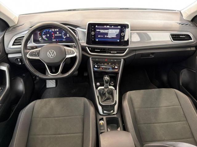 Volkswagen T-Roc image 8