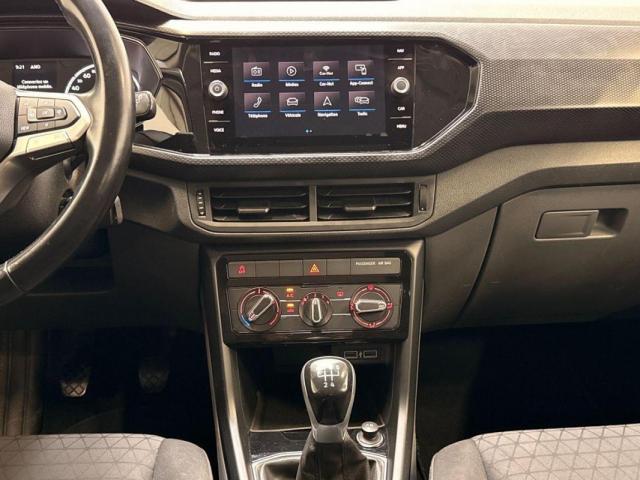 Volkswagen T-Cross image 1