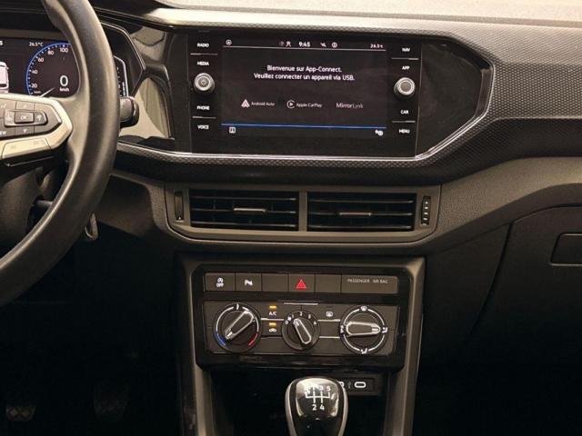 Volkswagen T-Cross image 1