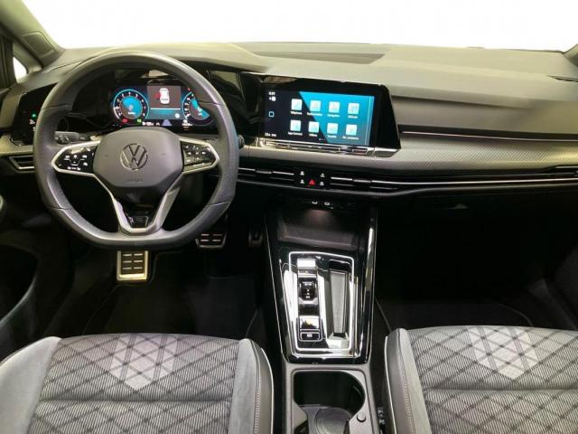Volkswagen Golf image 3