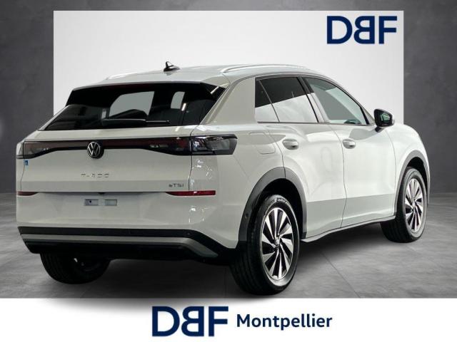 Volkswagen T-Roc image 2