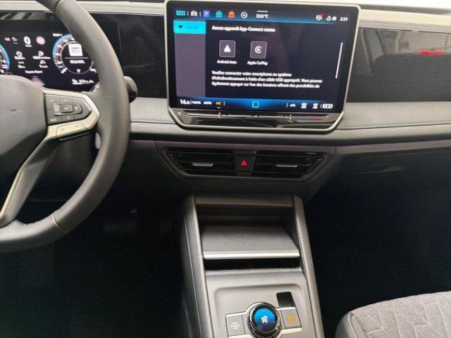Volkswagen Tiguan image 8