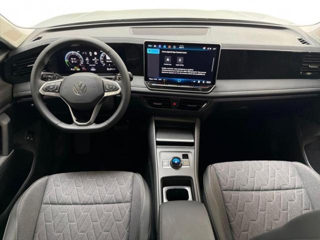 Volkswagen Tiguan image 6