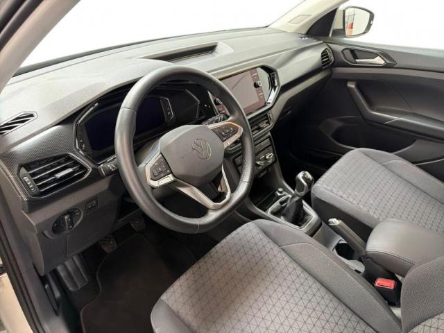 Volkswagen T-Cross image 3
