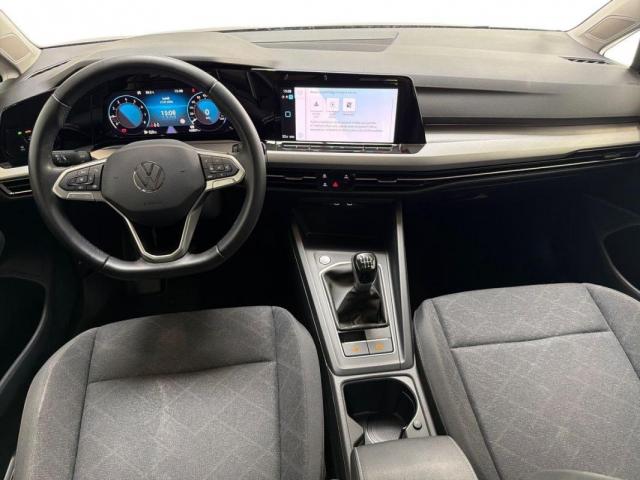 Volkswagen Golf image 9