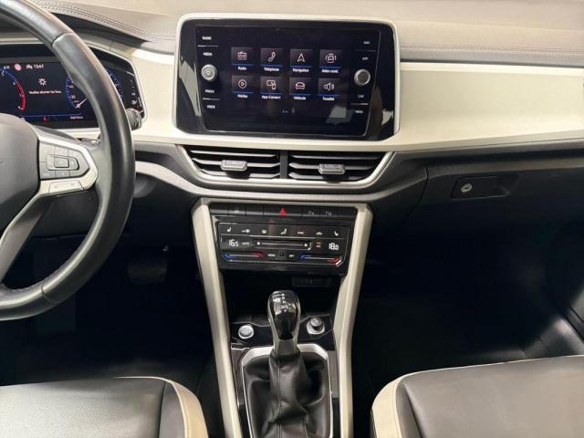 Volkswagen T-Roc image 3