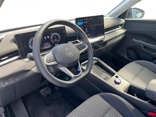 Volkswagen T-Roc image 5
