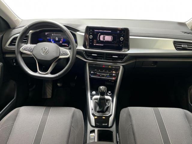 Volkswagen T-Roc image 2