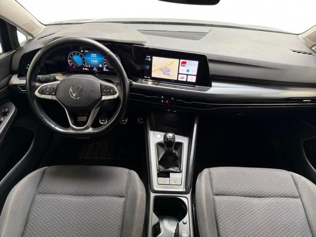 Volkswagen Golf image 4
