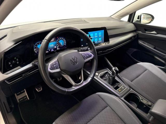 Volkswagen Golf image 7