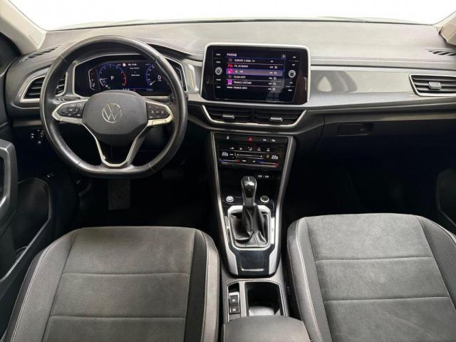 Volkswagen T-Roc image 6