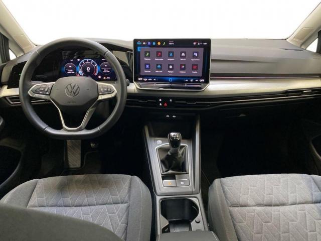 Volkswagen Golf image 7