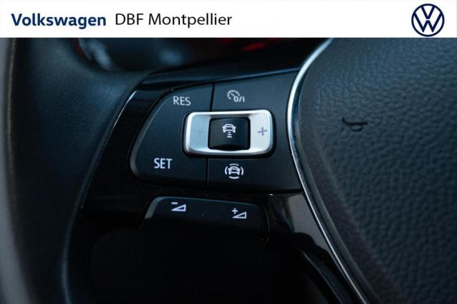 Volkswagen T-Roc image 5