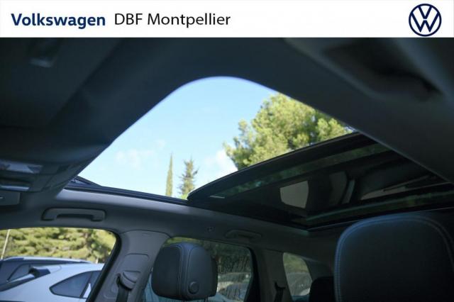 Volkswagen Touareg image 9