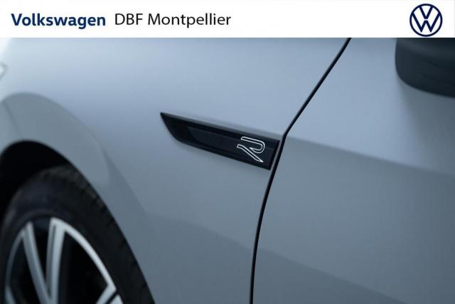 Volkswagen Golf image 9