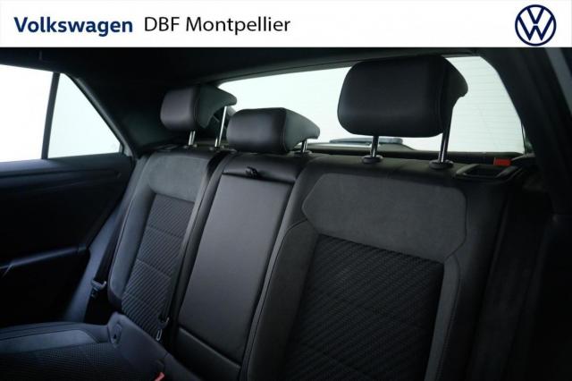 Volkswagen T-Roc image 9